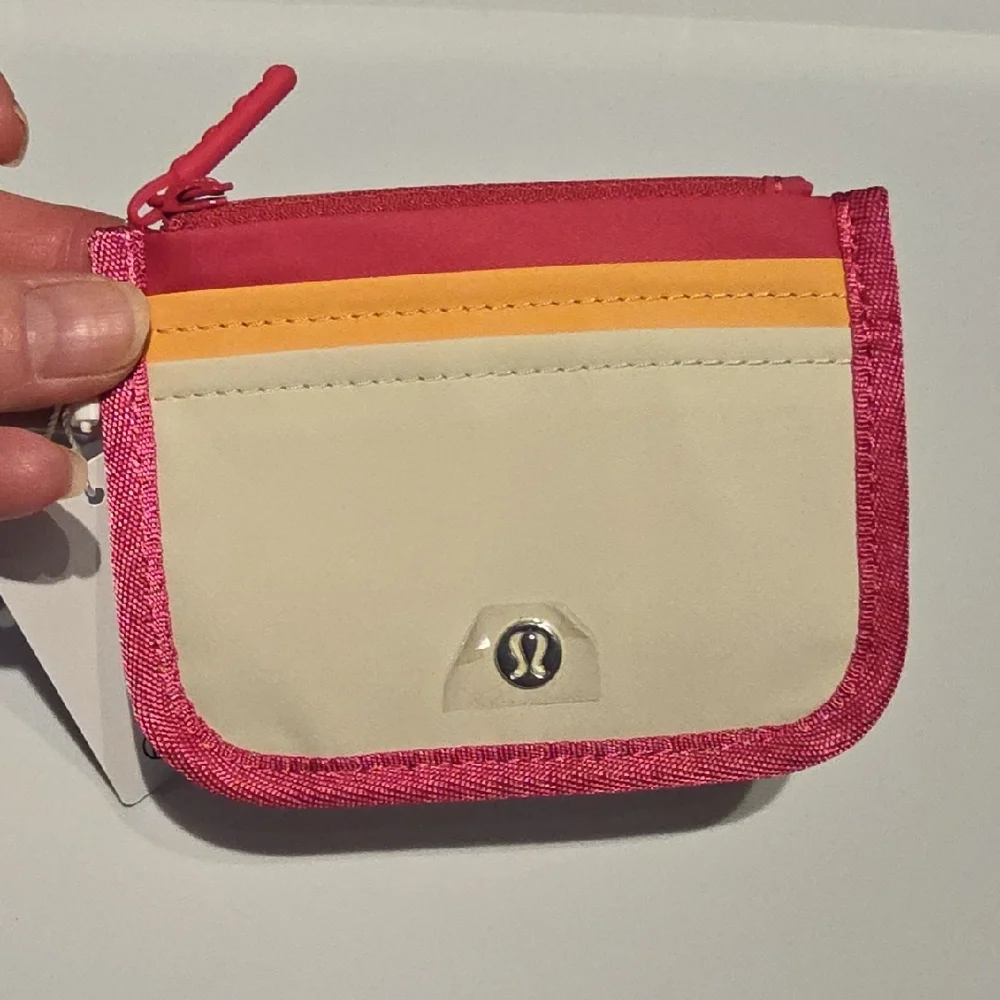 Lululemon Athletica Pink and Cream Card Holder